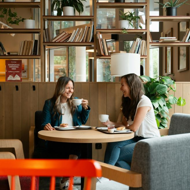 Brzy otevíráme novou kavárnu v Plzni! ☕ V přízemí obchodního centra Rokycanská v Plzni se právě připravuje zbrusu nová...